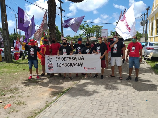 Sintrajuf-PE participa do Fora Bolsonaro, em defesa da democracia e dos direitos dos cidadãos