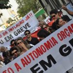 Passeata marca as atividades da greve nesta quarta, em Goiás