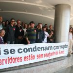 Terceiro dia da greve em Santa Catarina tem mais adesões