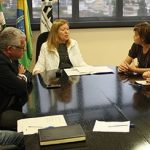 Terceirização é tema de reunião do Sintrajufe-RS com administração do TRT