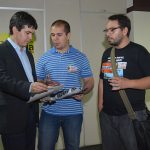 Sintrajufe/RS entrega ao senador Randolfe Rodrigues nota pública contra a PEC 59/13