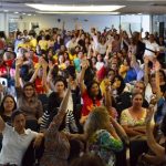 Greve continua na Bahia