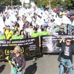 Ato no TJDFT/TRE contagia servidores e fortalece greve no Distrito Federal