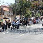 Apagão do Judiciário em MG: Servidores marcham por Belo Horizonte e “enterram” presidente Dilma por seus abusos