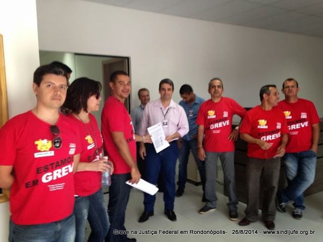 Servidores de Rondonópolis (MT) procuram apoio dos magistrados para a luta da categoria pela revisão salarial