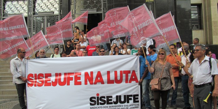 Servidores do Judiciário do Rio continuam na luta pela aprovação do PL 7.920