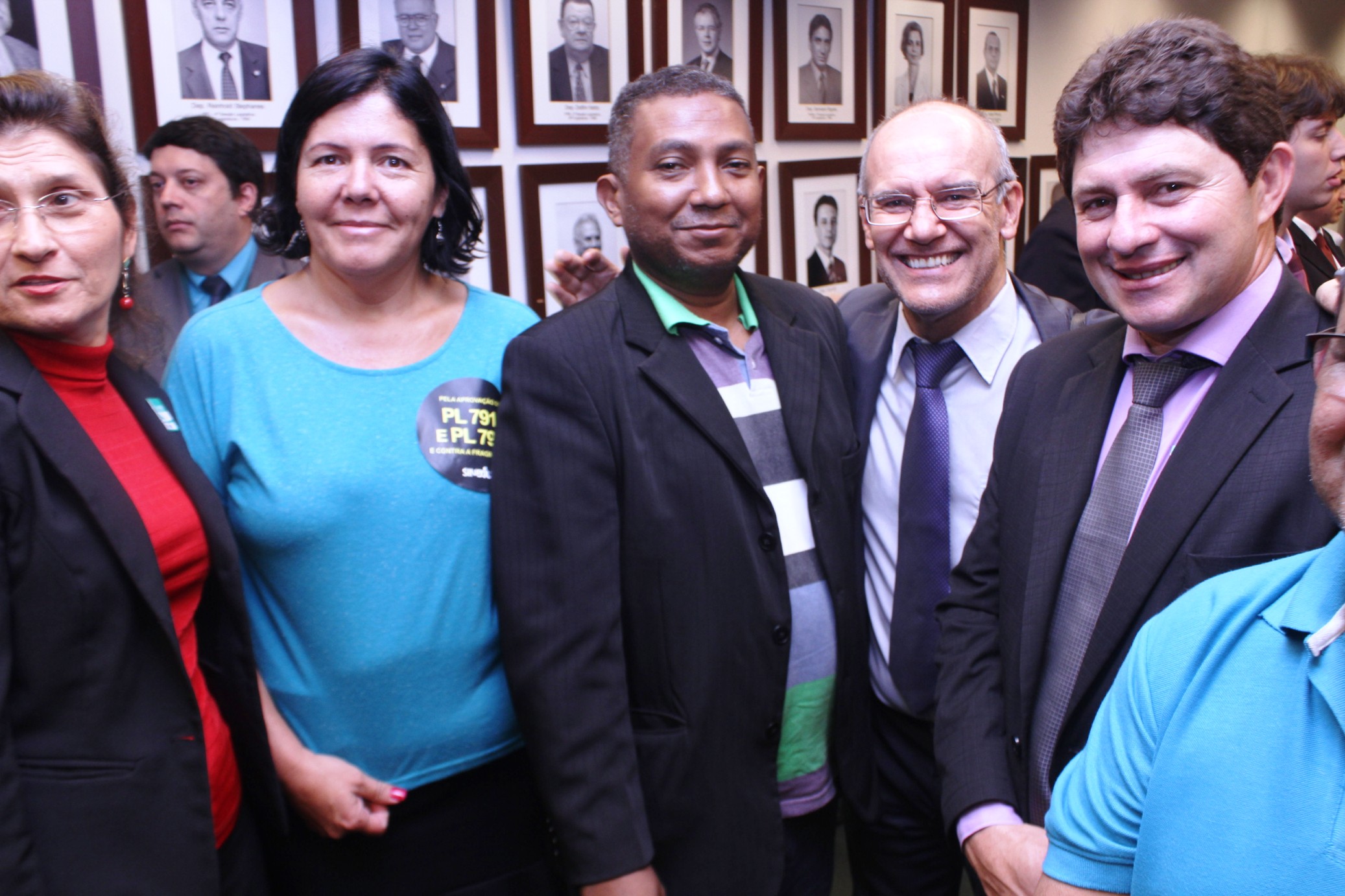 Isonomia de chefes de cartório da Justiça Eleitoral é aprovada na CFT