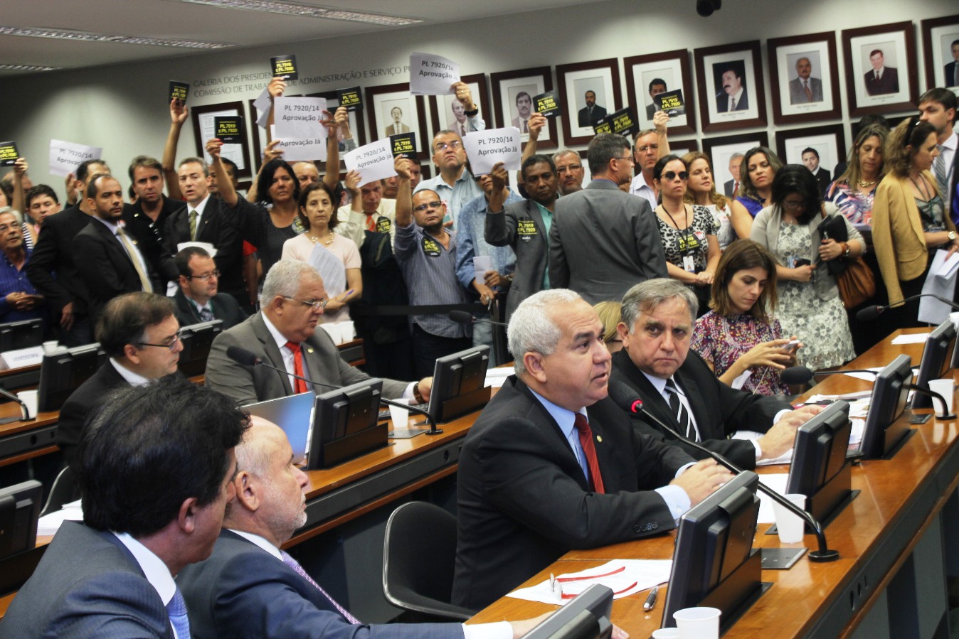 PL 7920/2014  é aprovado sem emendas na CTASP