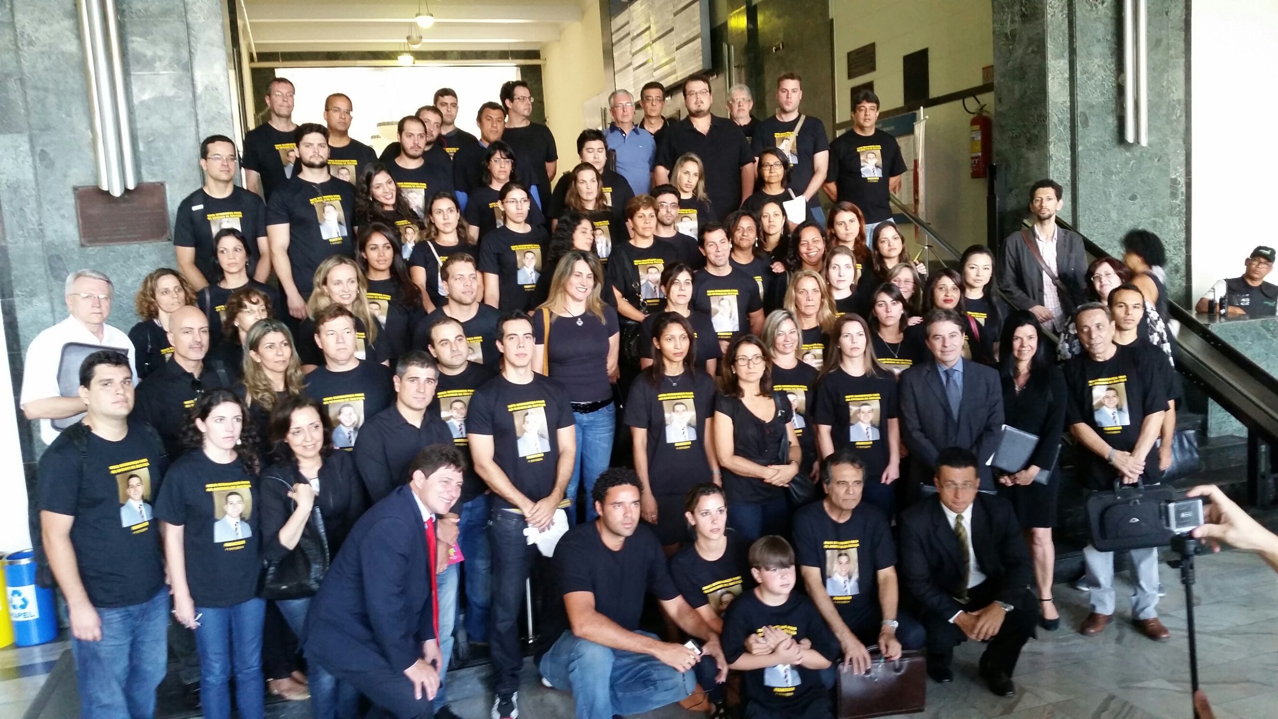 Homenagem póstuma ao oficial de justiça Francisco Pereira Ladislau Neto