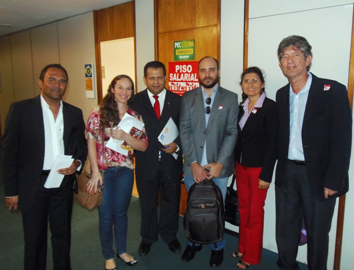 Fenajufe e sindicatos filiados trabalham pela aprovação do PL 7027/13