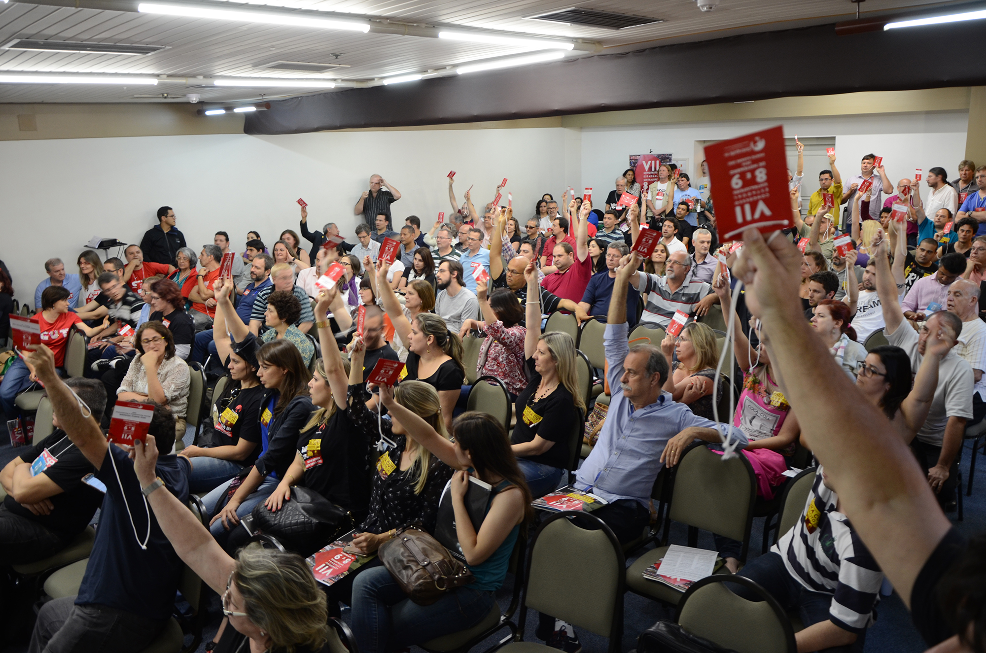 VII Congresso Estadual do Sintrajufe/RS reúne o maior número de delegados da história do sindicato, reorganiza o Plano de Lutas da categoria e aprova plebiscito sobre desfiliação da CUT