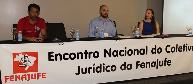 Saúde, direito de greve e negociação coletiva foram os temas do Coletivo Jurídico da Fenajufe no primeiro dia do encontro