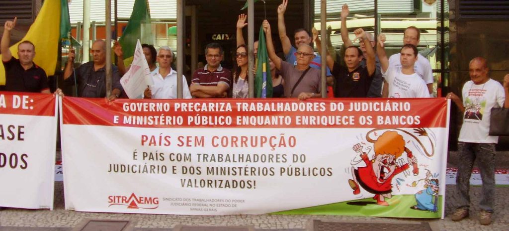 Sitraemg-MG lidera luta unificada dos servidores federais em Minas