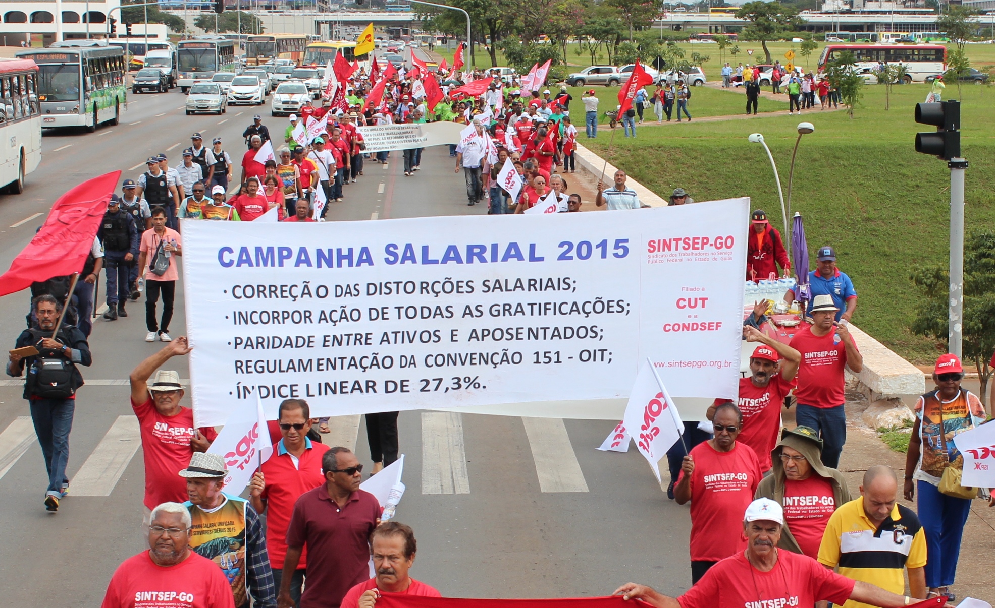 Servidores federais decidem participar do dia Nacional de Lutas em 15/04