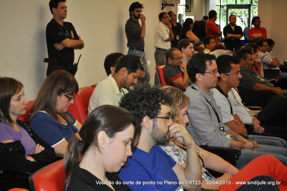 Sindijufe-MT consegue derrubar o corte de ponto e manter direito de greve de servidores