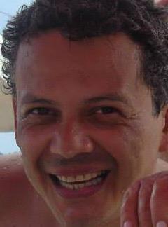 Mudar a carreira judiciária para que não seja extinta