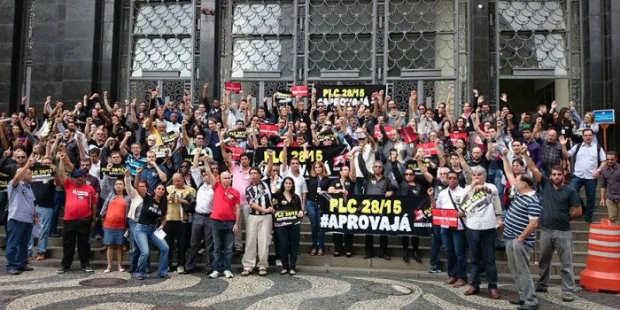 Servidores do RJ entram em greve a partir de amanhã, dia 10