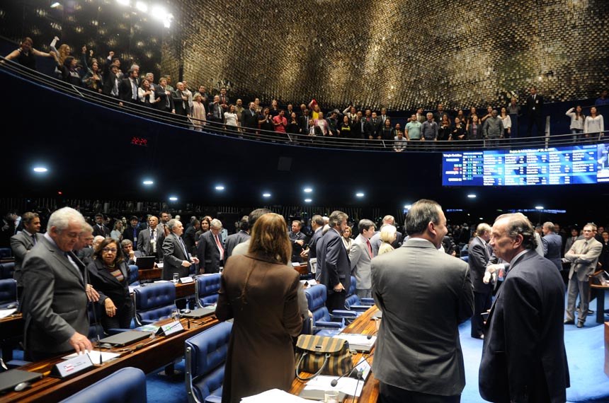 Por unanimidade, Senado aprova PLC 28/2015