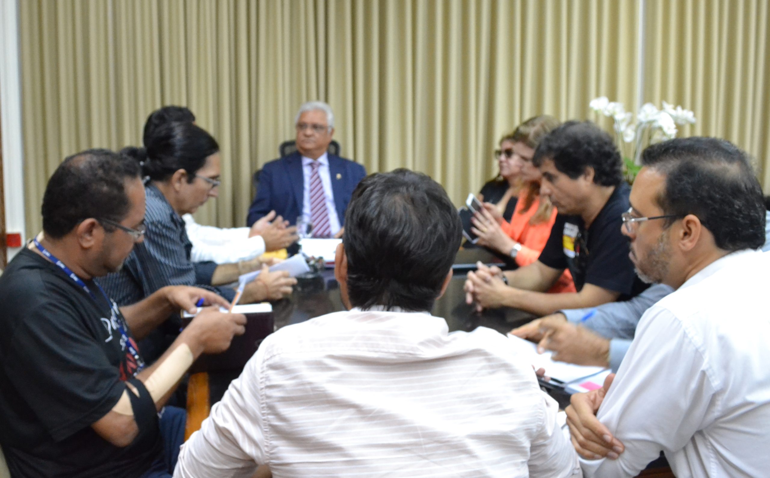 Vitória! Corte de ponto contra os servidores do TRT da Bahia é revogado