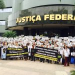 Servidores do PR homenageiam Élcio Kozminski