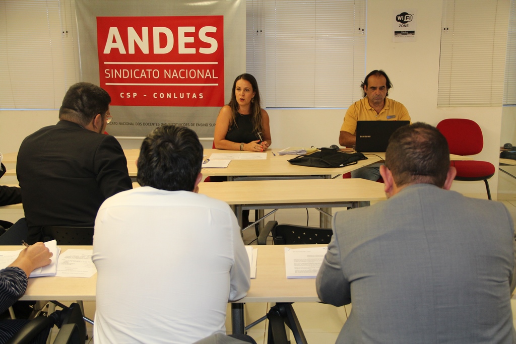 Debates no encontro de Coletivos Jurídicos do Fonasefe indicam estratégias de atuação contra retirada de direitos