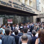 BA: Ato em defesa da Justiça do Trabalho reúne trabalhadores, advogados, magistrados e sociedade