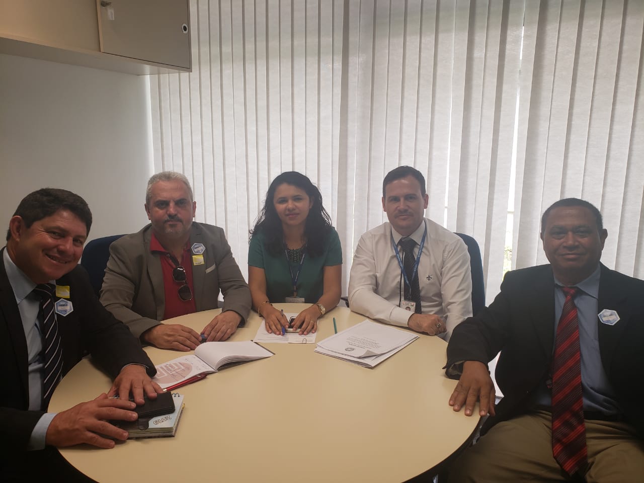 Dirigentes buscam reunião com relatora do PLS 116/17