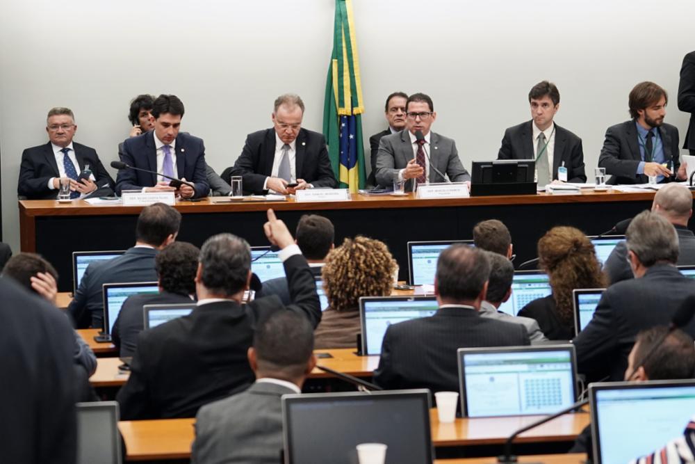 Comissão especial inicia trabalhos e mobilização contra reforma da Previdência precisa ser fortalecida