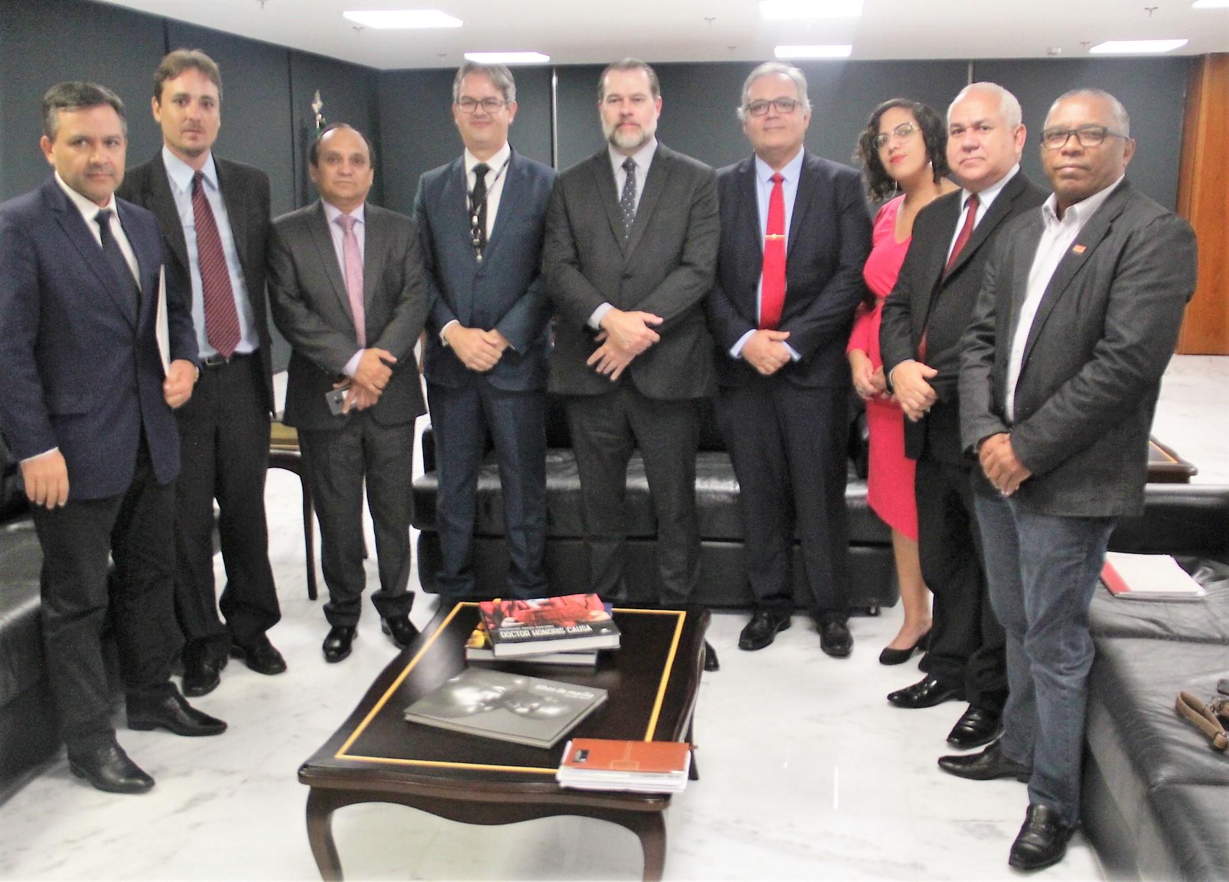 Fonasefe e Fonacate defendem data-base e apresentam pauta de reivindicações ao presidente do STF