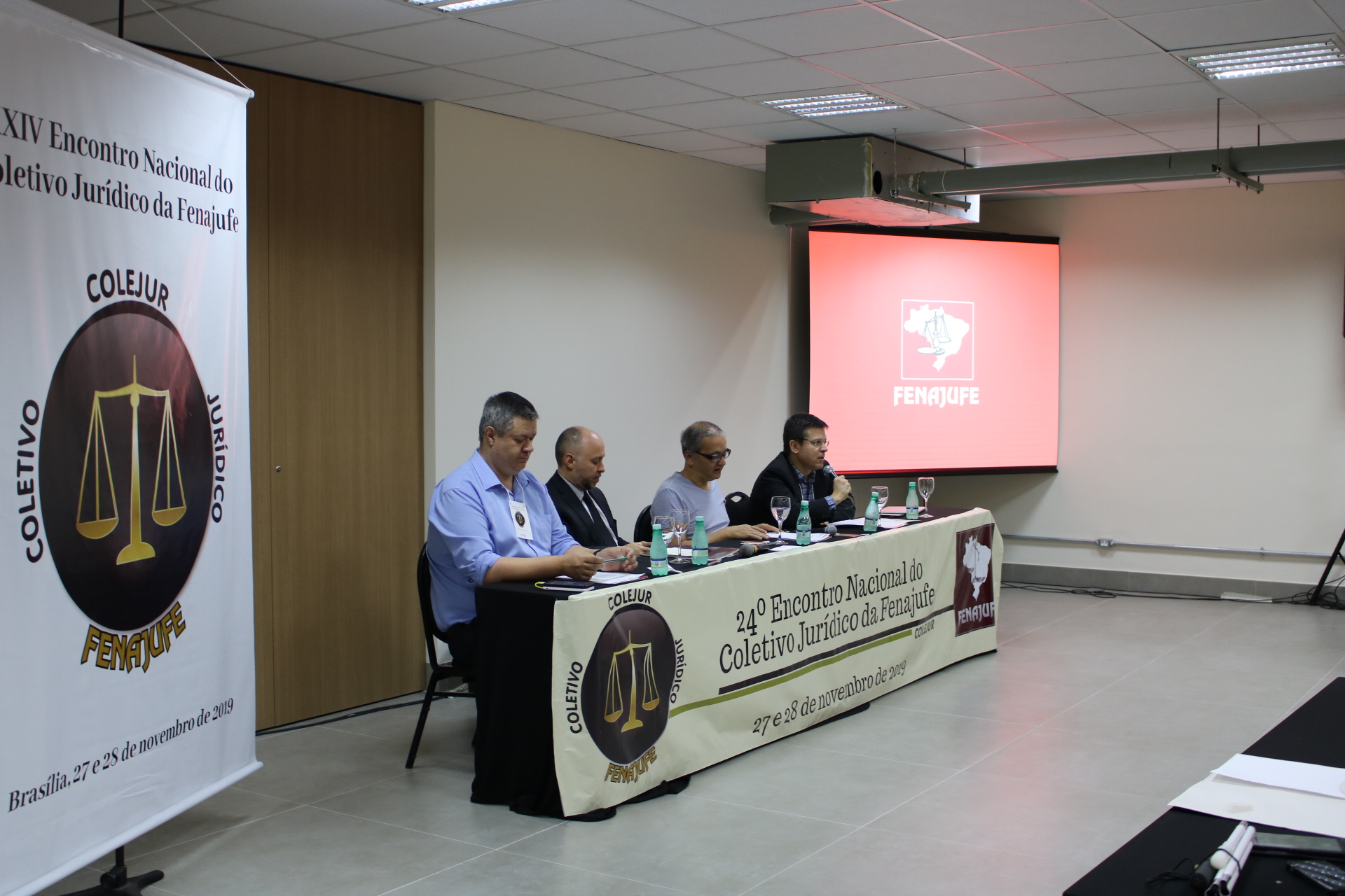 Colejur encerra discussões e define estratégias na defesa de direitos da categoria