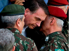 Para os civis Bolsonaro quer o congelamento dos salários