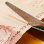 Servidor de Mato Grosso se diz revoltado com proposta de corte de 25% nos salários da categoria