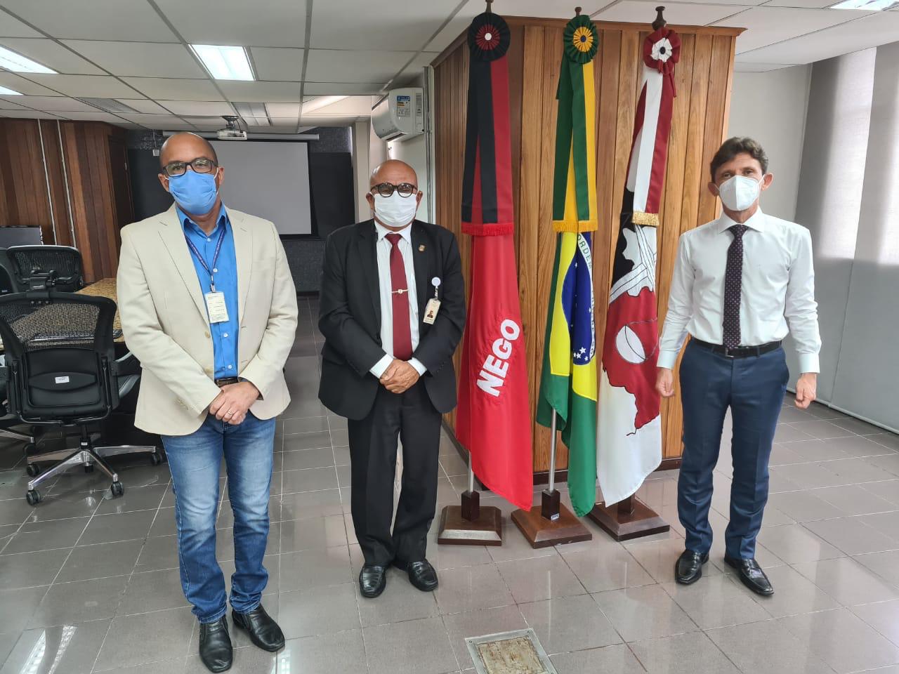 Sindjuf/PB e Fenajufe reúnem-se com presidente do TRT-13