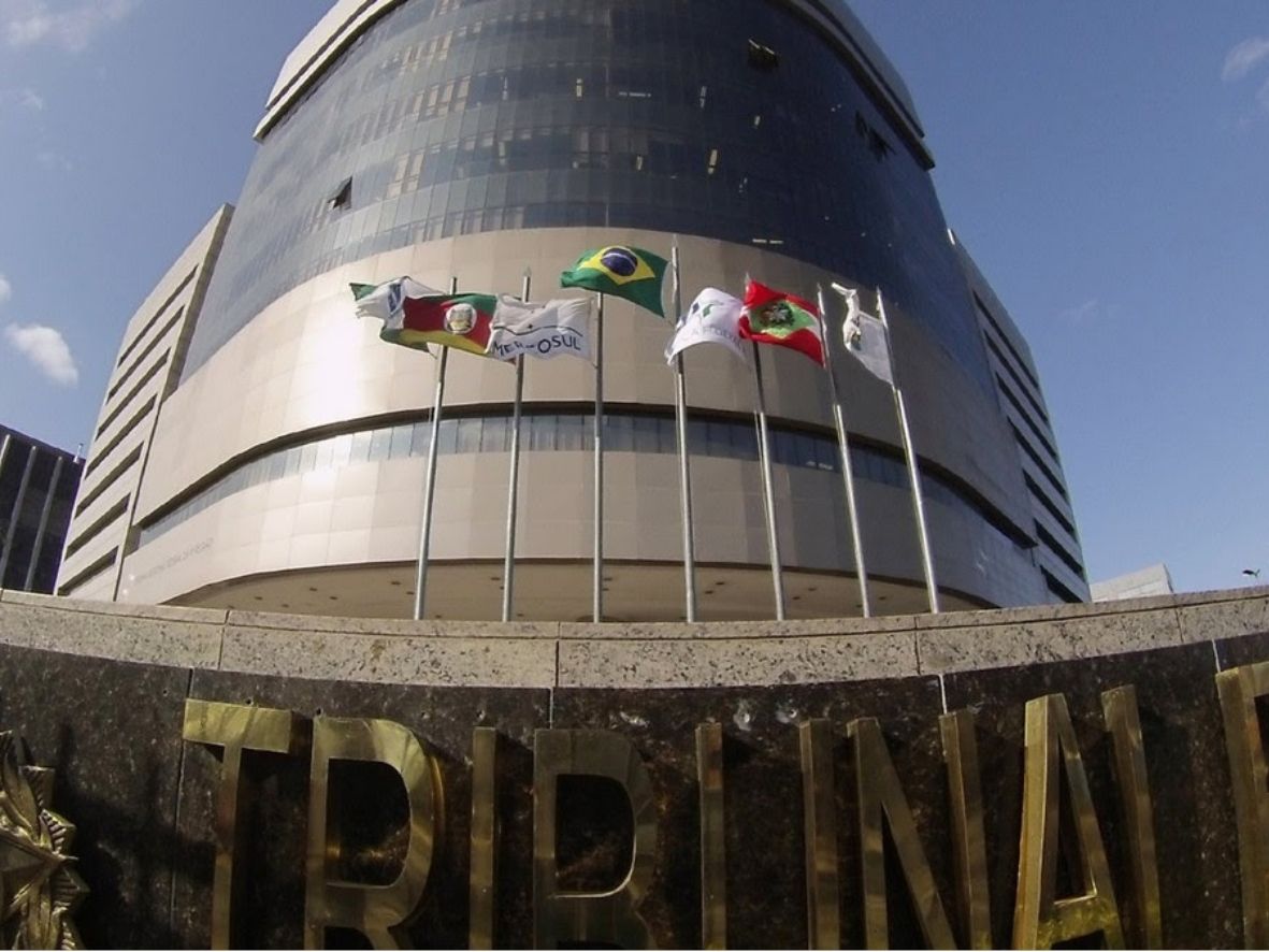 TRF4 sinaliza que atenderá a solicitação do Sintrajufe/RS e poderá adiar ampliação do trabalho presencial prevista para início de fevereiro