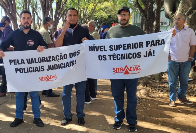 Ato no espaço do servidor marca início do 2º dia da Jornada de Mobilização do funcionalismo em Brasília