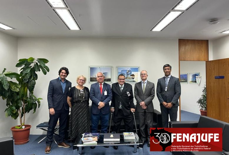 Na PRG, Fenajufe pede arquivamento das denúncias de inconstitucionalidade da lei 14.456/02 (NS)