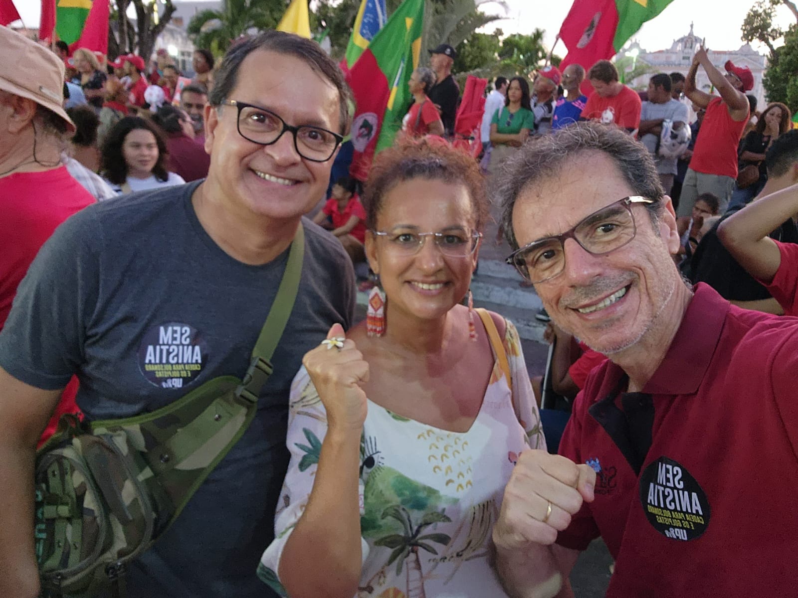 Movimentos sociais realizam ato público contra as ações golpistas e antidemocráticas de bolsonaristas