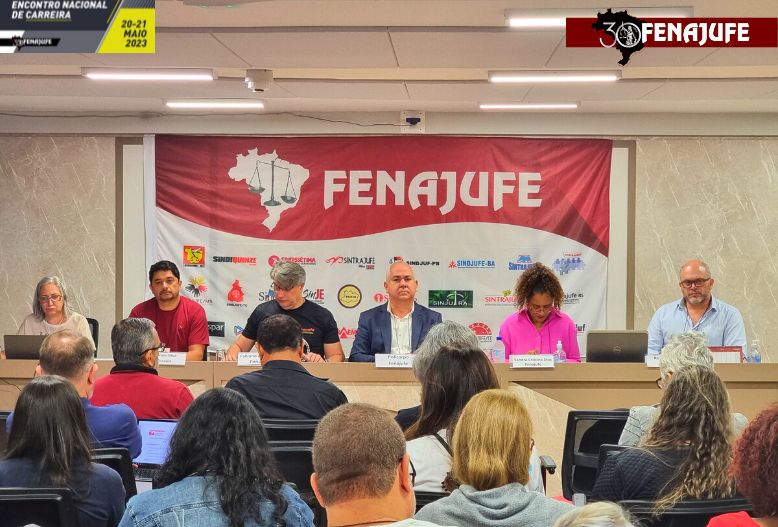 Informes da Fenajufe e Sindicatos abrem o Encontro Nacional de Carreira da Federação
