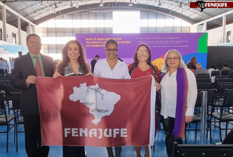 Fenajufe participa da cerimônia de sanção da Lei da Igualdade Salarial