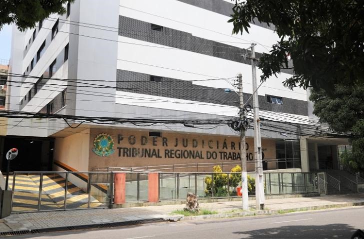 Sindjuf-PA/AP apresenta pedido de providências à presidência do TRT8 devido à negativa do Coordenador de Segurança em receber manifestação em defesa de filiado