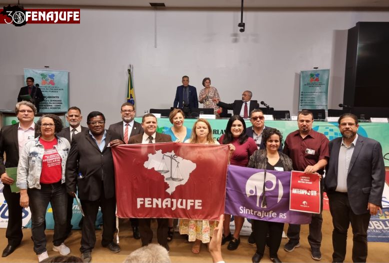 Fenajufe defende revogação da reforma da previdência em lançamento da Frente Parlamentar