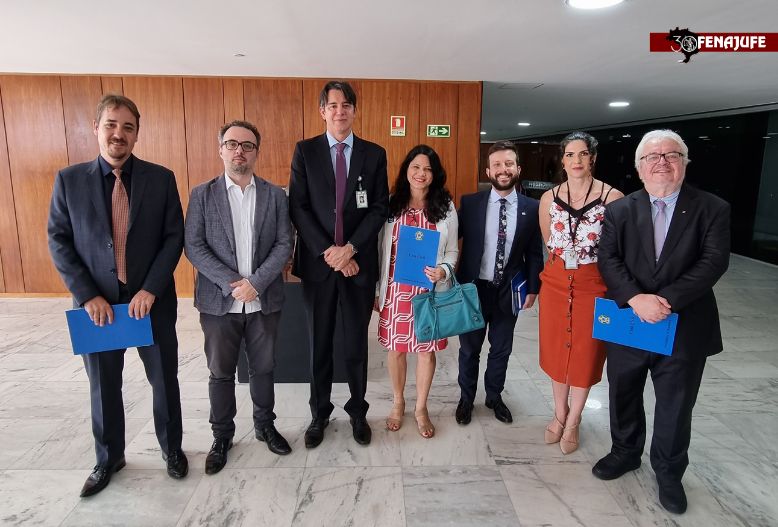 Quintos: sanção sem vetos ao PL 2342/22 agora depende do STF