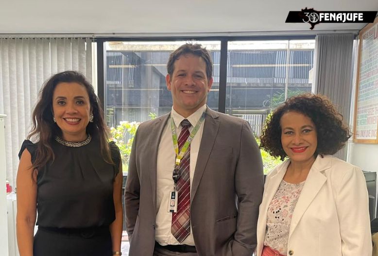 Em reunião no STJ, Fenajufe trata do plano de carreiras dos servidores do PJU