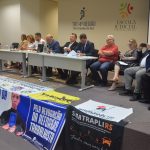 Em ato em defesa da competência da Justiça do Trabalho, Sintrajufe/RS reafirma necessidade de revogação da reforma trabalhista e reposição de vagas de servidores