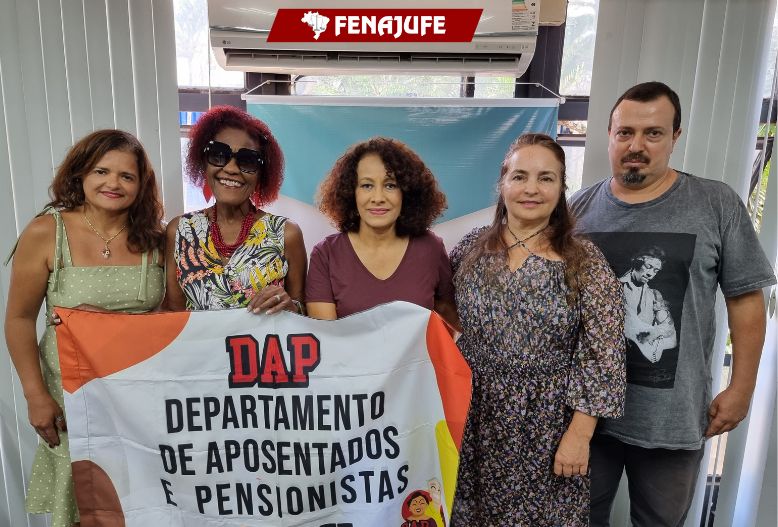 Mosap discute estratégias para avançar com requerimento de apensação da PEC Social à PEC 555/2006