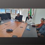 Sintrajusc reúne-se com diretor da Seção Judiciária de SC para discutir estruturação de FCs no 1º grau e alteração de especialidade dos cargos de oficiais e oficialas de justiça e de agentes da Polícia Judicial
