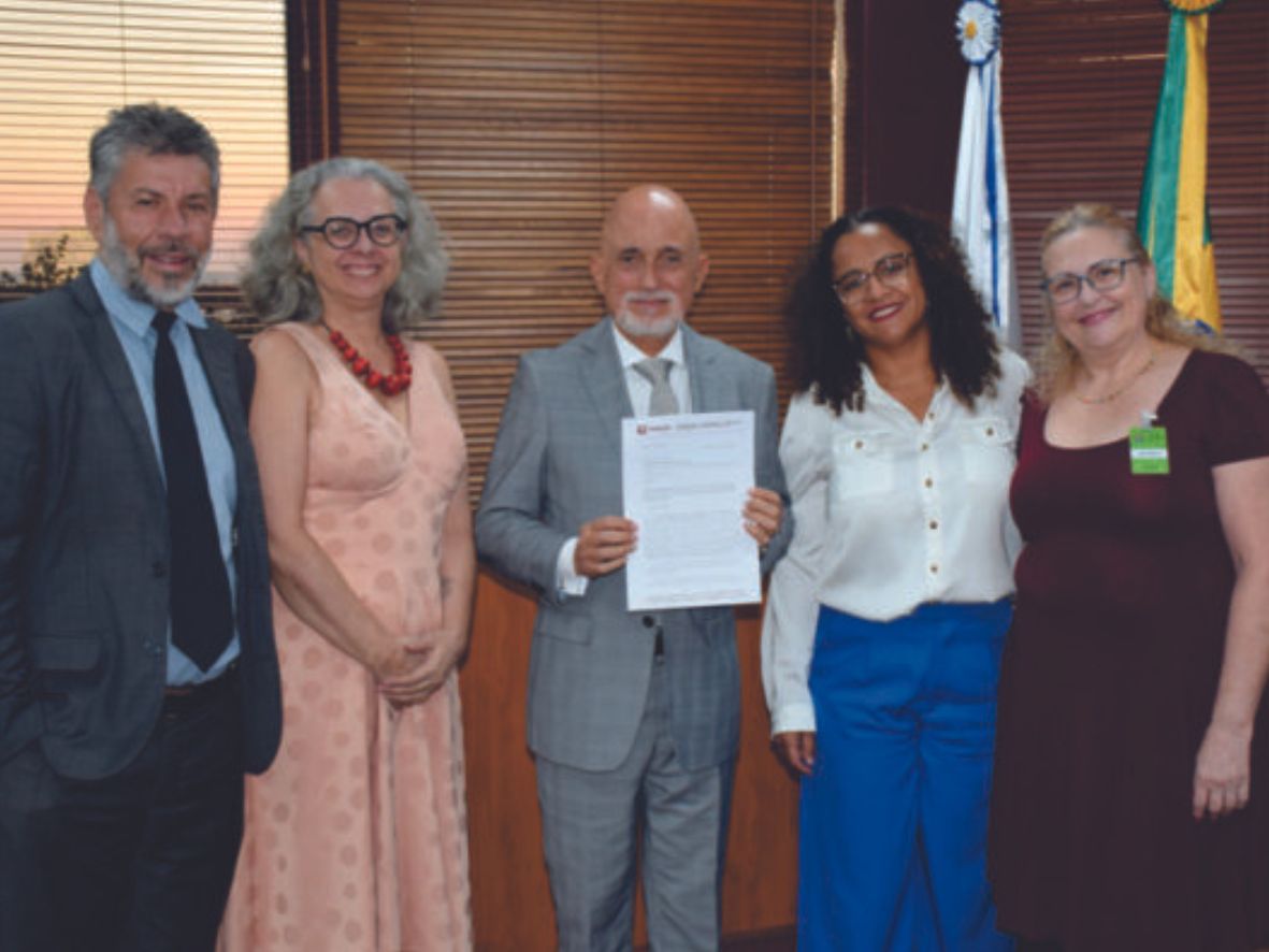 Sindiquinze e Fenajufe apresentam proposta do PCCS e solicitam apoio do presidente do TRT-15 junto ao CSJT