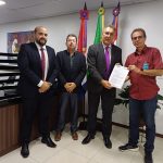 Sindjus-AL discute auxílio-saúde e demandas dos servidores com presidente do TRT