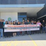 Em ato público, servidores do Judiciário Federal de Alagoas cobram atendimento da pauta de reivindicações