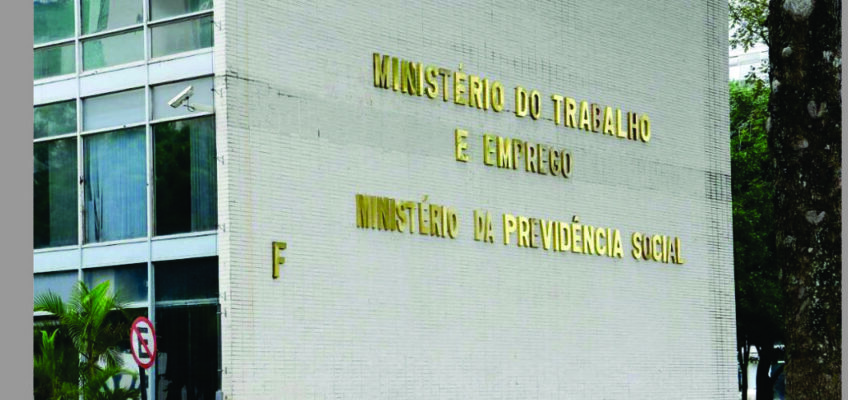 Ministério do Trabalho reconhece carreira única dos Oficiais de Justiça enquanto Analistas e indefere pedido do SINDOJUS/DF de ampliação da base territorial